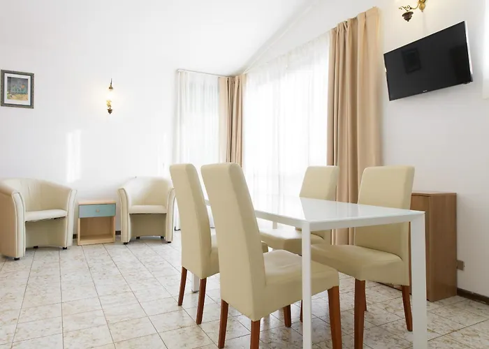 Residence Oasi